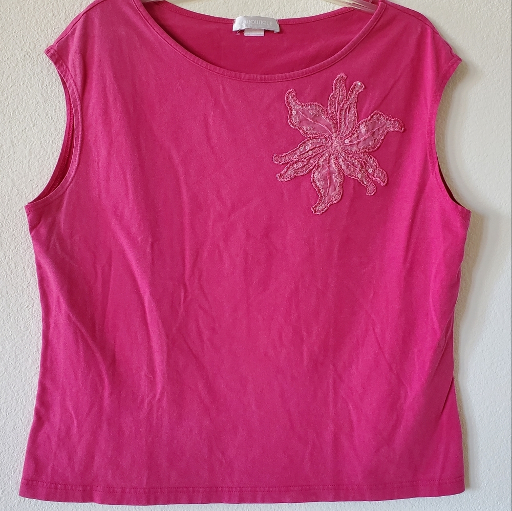 La Boutique - Blouse / Sleeveless